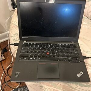Lenovo ThinkPad X240 | Intel i5 1.9GHz | 180GB  | 8GB RAM READ ****